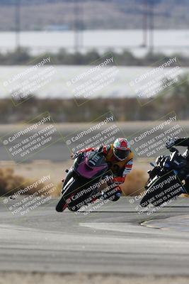 media/Nov-16-2025-Race Pace (Sun) [[8c5fa54630]]/Non Verified Riders (1st 20 Minutes)/1-Turn 14 (10am)/